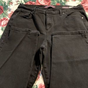 Women’s Black Jeans